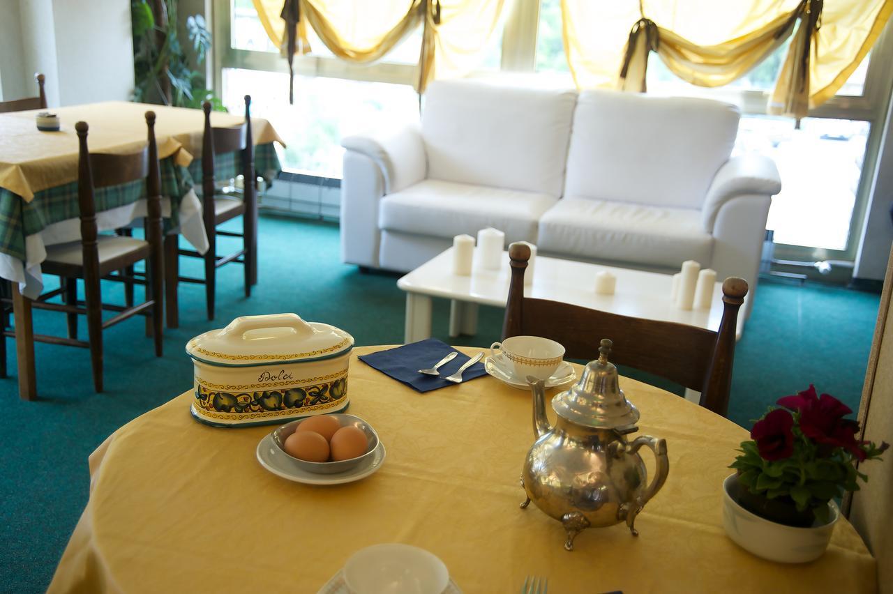 Hotel Dell' Olmo Ormea Eksteriør bilde